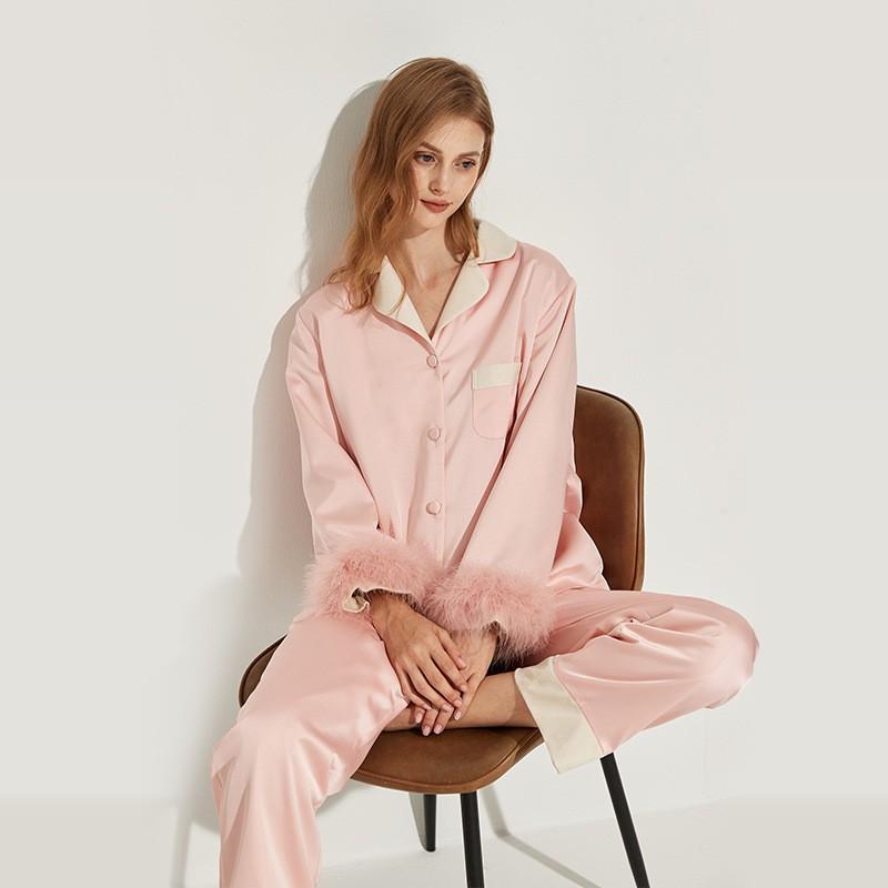 Pigiama da Donna in Raso con Stampa di Piume Rosa, Foderato in Pile, Manica Lunga, Vestaglia Larga, Invernale, Comodo