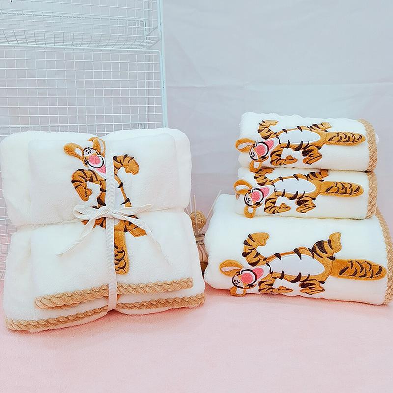 New Cartoon Embroidered Coral Fleece Towel Combination Set, Tigger Shirley Rose Towel Set