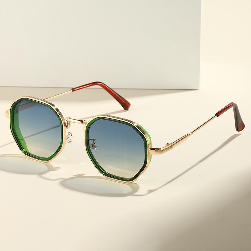 Exclusive for new steampunk sunglasses men's high sense European and American metal polygon trend cross
