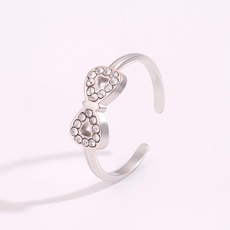 

Titanium Steel Ring - Stylish, Luxurious, Niche Style, Double-looped Bow with Diamonds - A Beautiful Ring for Best Friends. Braided knot серебряный