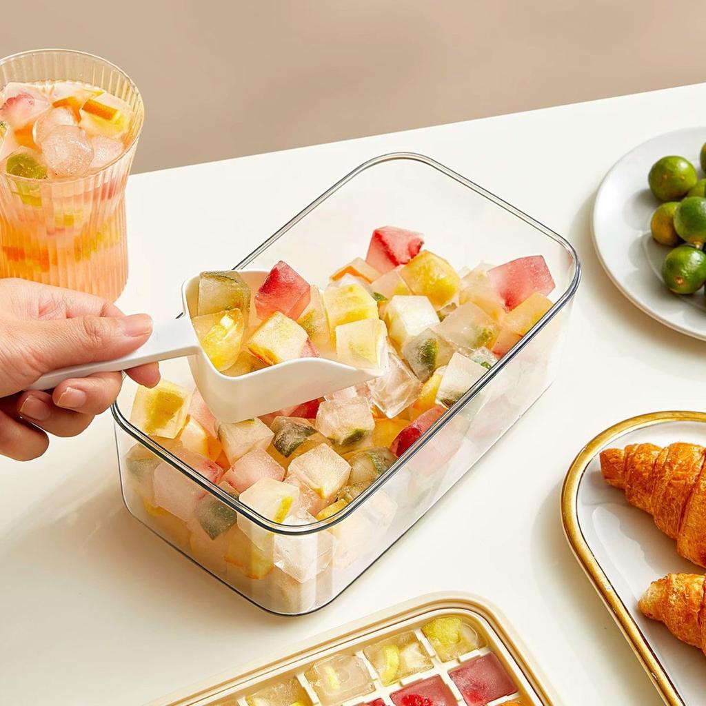 Itisyou Ice Cube Tray with Smooth Ice Removal Design, Large Capacity Ice Maker with Lid, Home Ice Cube Maker with Ice Box, Ideal for Freezing