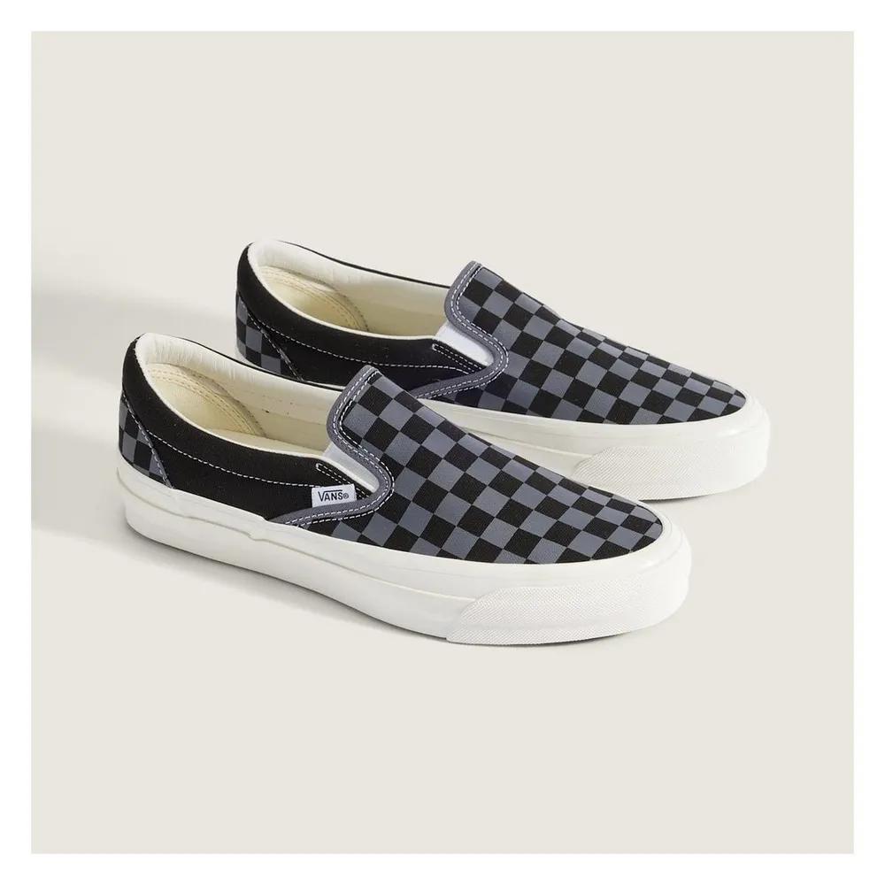 Vans Premium Classic Slip-On 98 VN000D9PFSM 3901174 235