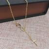 1 Pièce de Collier Croix Nombre Chanceux 8, Collier Court Simple et de Niche, Bijou Polyvalent Pour le Quotidien Décontracté