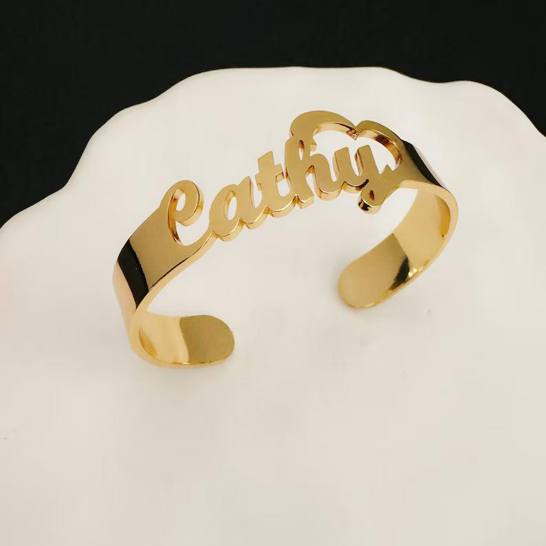 Personalized Hollow Heart Cuff Bracelets Stainless Steel Glod Plated Women Custom Name Letter Fashion Jewelry Bracelets Bangles