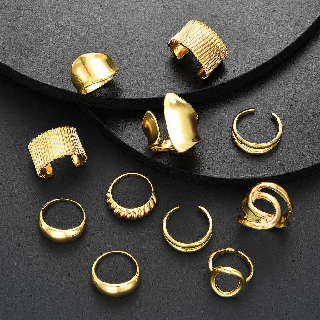 11Pcs/Set Irregular Geometric Hollow Out Rings For Women Exaggerated Smooth Stripe Gold Color Ring Set Party Jewelry Accessories