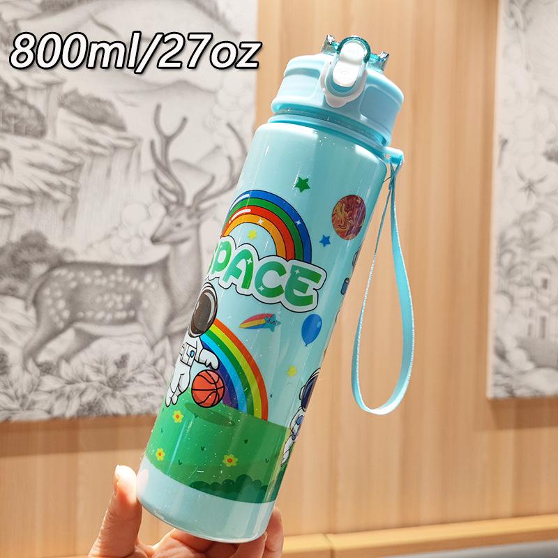 

Gradient Solid Color 750ml Outdoor Water Bottle with Straw - High-Quality Plastic 800ml зелёный