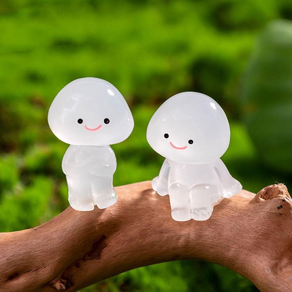 Cartoon Luminous Small People Figurines Resin Crafts Glow in Dark People Figurines Miniatures DIY Cute Little Man Statue