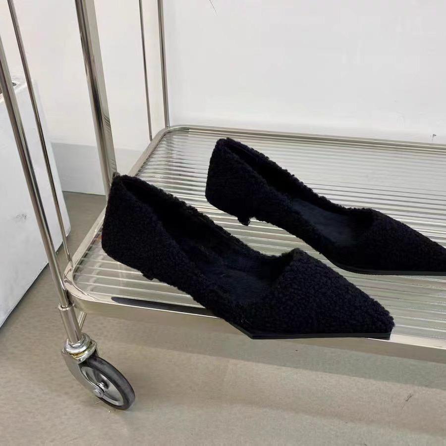 2025 spring and autumn new fashion women's shoes wool pointed flat comfortable versatile comfortable plush shoes