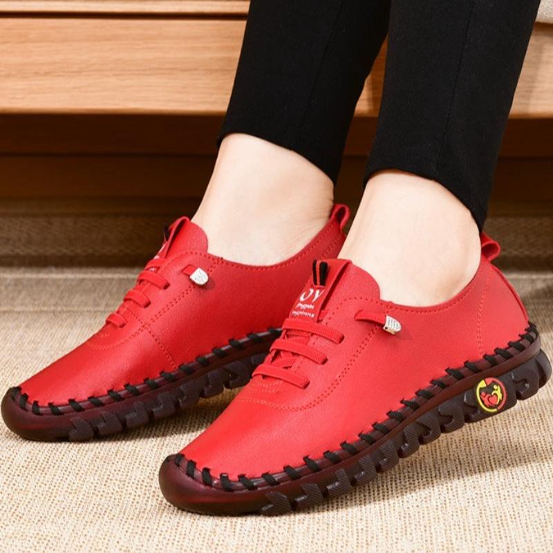 Spring Women's Soft Sole Shoes Hollow Breathable Loafers Comfortable Flat-soled Mother's Shoe Non-slip Wear-resistant Work Shoes