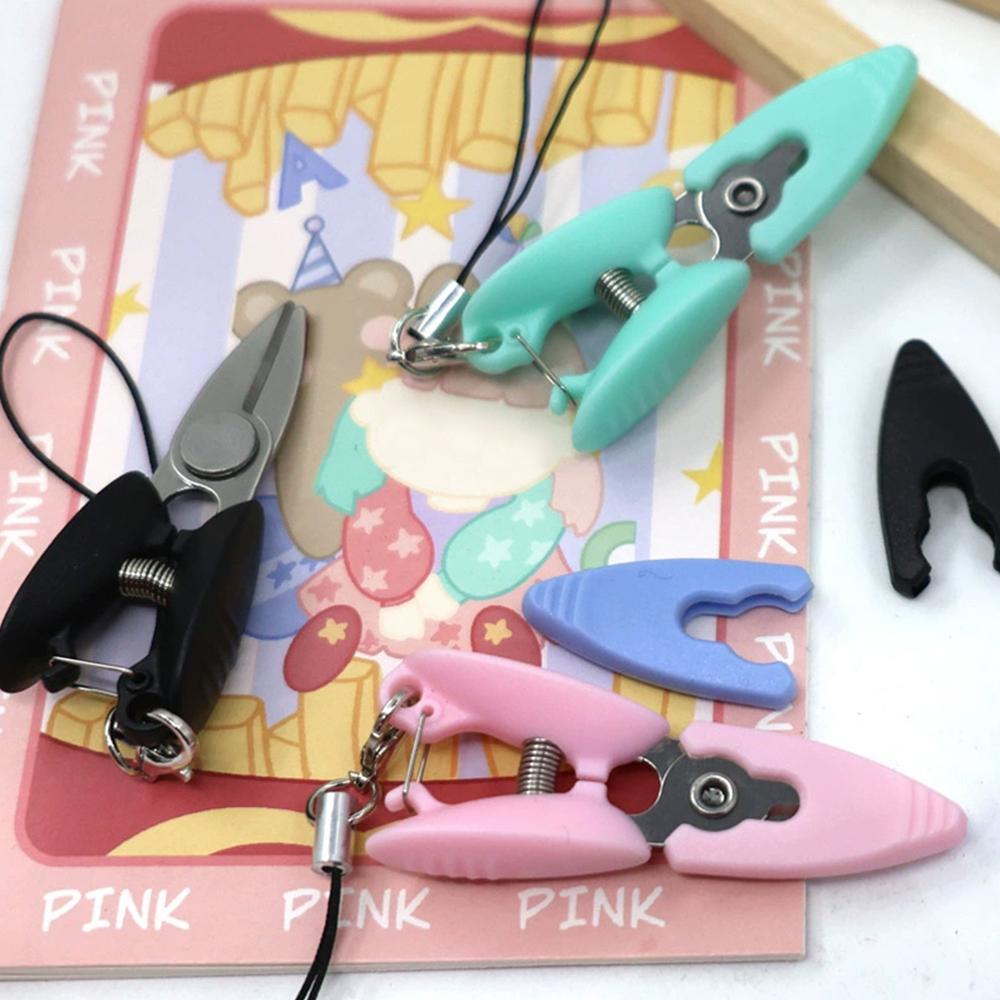 1pcs Mini Pocket Scissors Threading Craft Cross Stitch 2026 Thread Multi-Functional Embroidery New Metal Portable Trimmer O B9Z0
