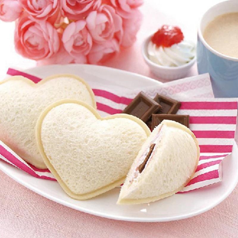 2 In 1 Plastic Pocket Sandwiches Cutter And Sealer Best Kids Sandwiches Mold/Mould Cookie Cutter Bread Sealer And Decruster