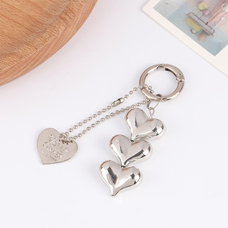 Heart Phone Pendant Chain Cute Charm Key Chain Bag Charm Cute Accessories For Phone Camera Bag