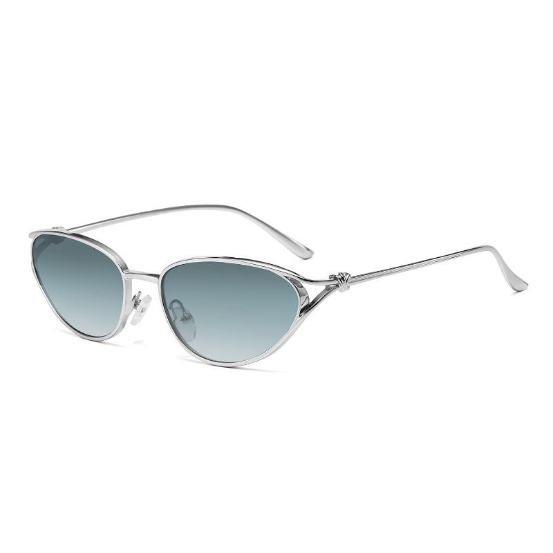 2026 New Metal Cat-Eye Frame Sunglasses for Women UV400 Outdoor Travel UV-Protective Eyewear Trendy Street Style Shades