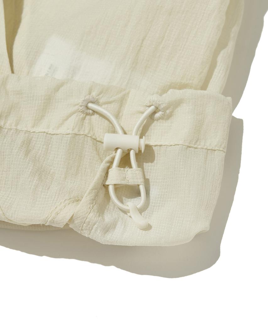 Urbandtype Airlight High-Neck Windbreaker_Cream