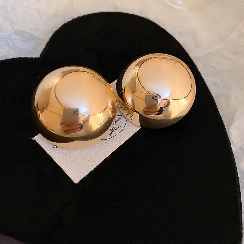 European and American Simple Geometric Beanie Stud Earrings Personalized Trend Earrings Metal Cold Wind Earrings Women