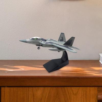 1/100 Scale F22 Fighter Aircraft Model with Display Stand for Home And Office