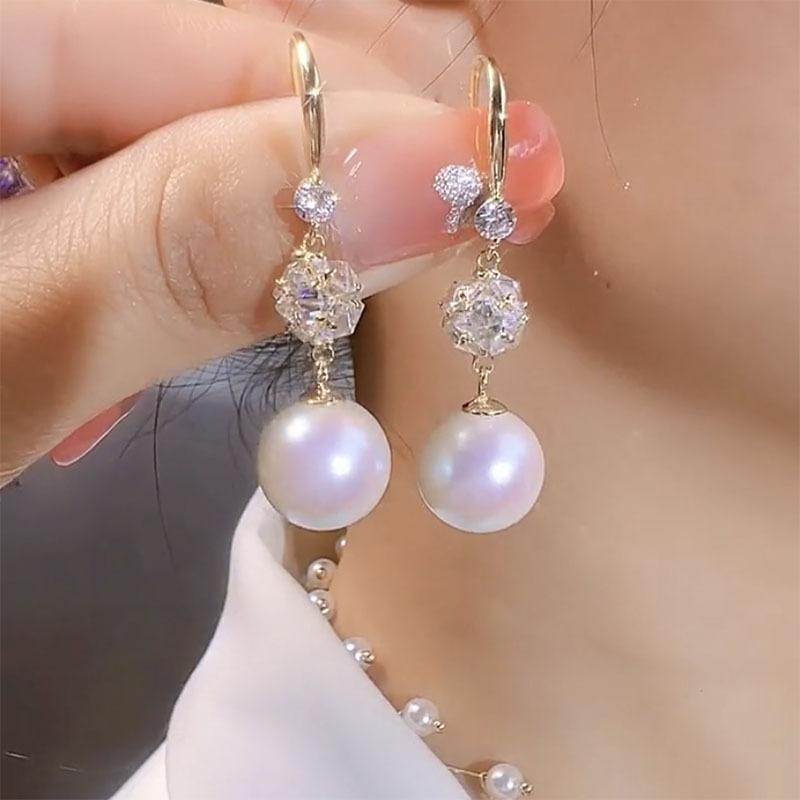 Earrings for Women, New Trendy, Light Luxury Earrings, Fashionable Earrings, Long Style, Niche Design, Earrings