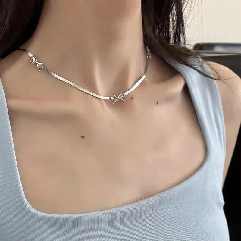 Cute Fresh Silver Color Simple Bowknot Bracelet for Women Ladies Elegent Chain Necklace Bangle Party Light Luxury Jewelry