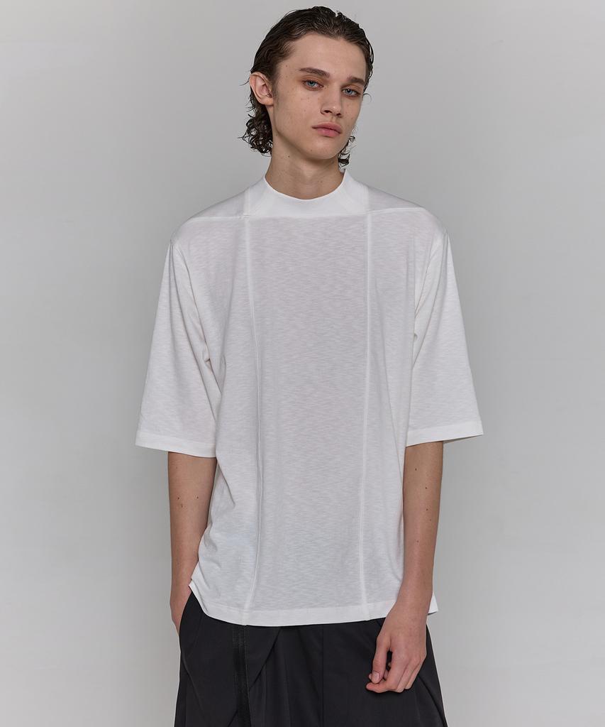 Digeunag Square Crew Neck T-Shirt (Ivory) Pf1Ts0606