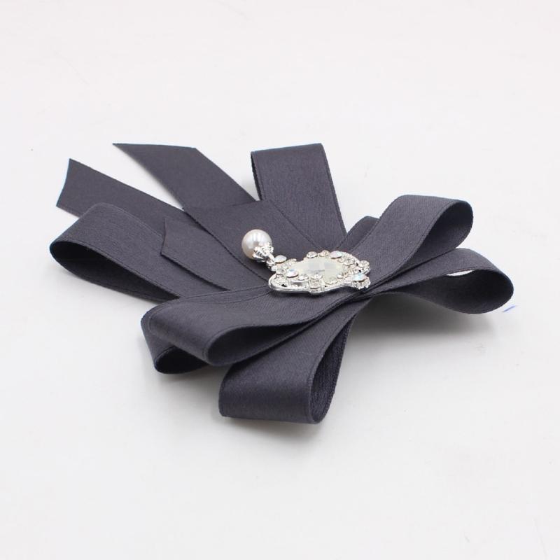 Crystal Bows Brooch For Dresses And Coats Fashionable Rhinestones Necktie Jewelry Accessory For Elegant Outfits