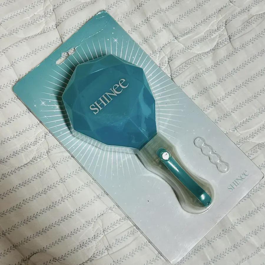 

Shinee Lightstick Steaming Machine Shastoneware
