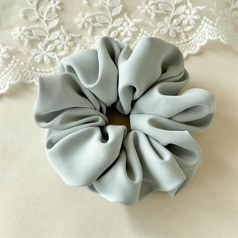 Sweet and Simple Texture Fabric Satin Large Braided Hairband, Large Size, High-end Style Hair Accessory Hair String, New Design