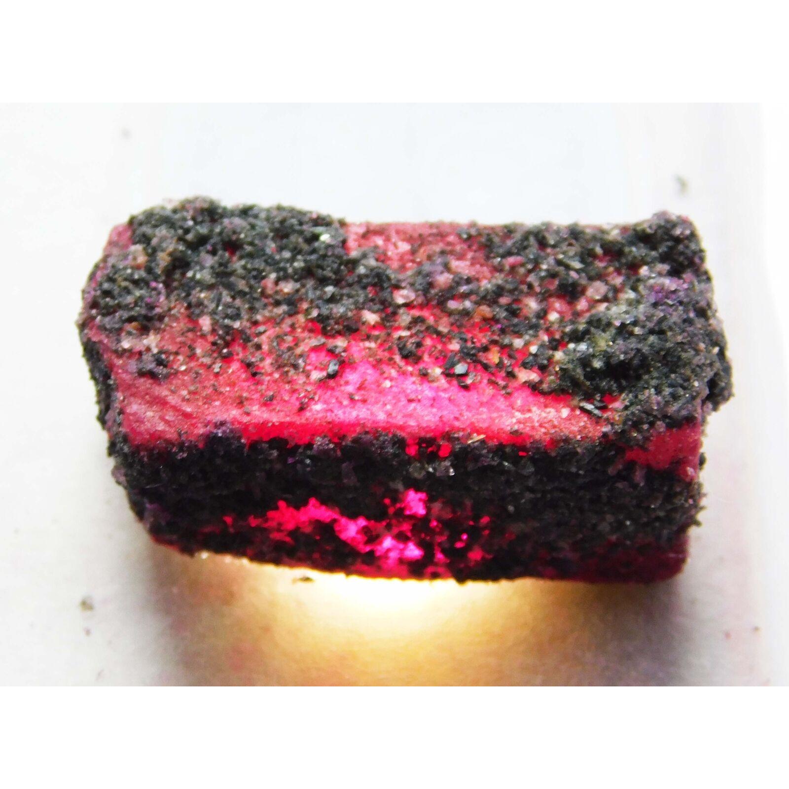 

Natural Red Ruby 150ct Rough Certified Loose Gemstone 29.5 mm approx червоний