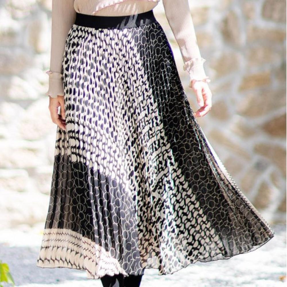 Specchio Half Circle Pattern Color Block Skirt 452 280 Single option