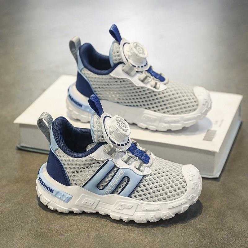 Youth Style Shoes Lightweight Breathable Mesh Kids Running Shoes Girls Boys Comfortable Slip-On Sneakers Outdoor Indoor Use