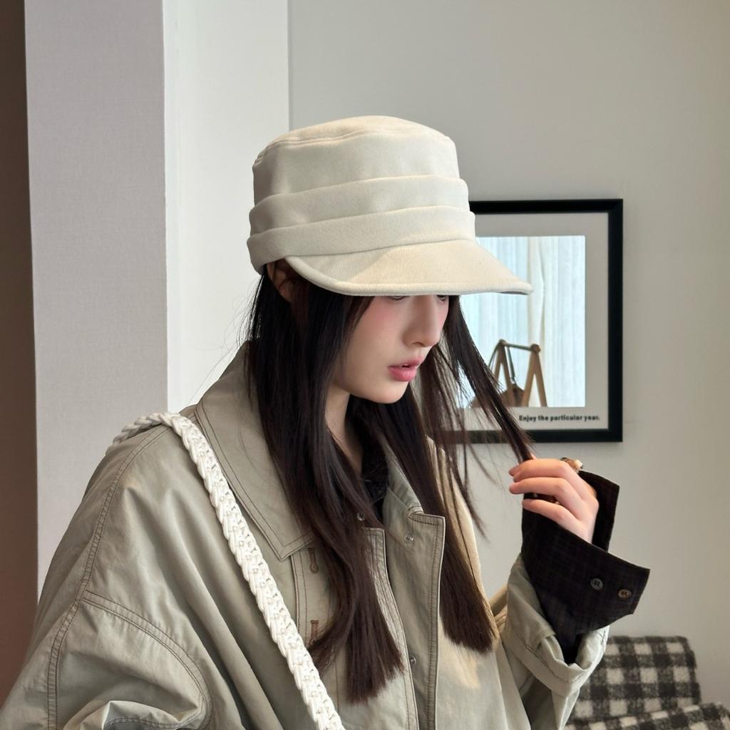 Retro woolen love standard equestrian hat flat top cap beret women's autumn and winter versatile face newsboy hat