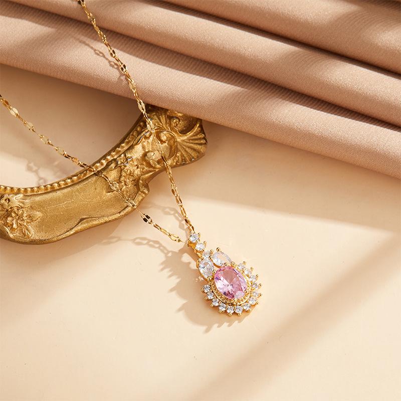 Pink Zirconium Rabbit Necklace Female Personality Trend Versatile Inlaid Zircon Pendant Chain
