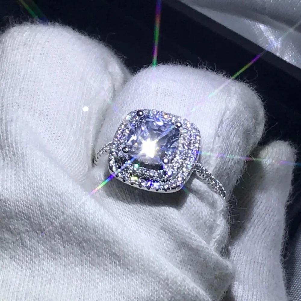 Lovers Ring for Women Sparkling Classical Jewelry 925 Sterling Silver Laboratory Moissanite Wedding Female Band Ring Gift