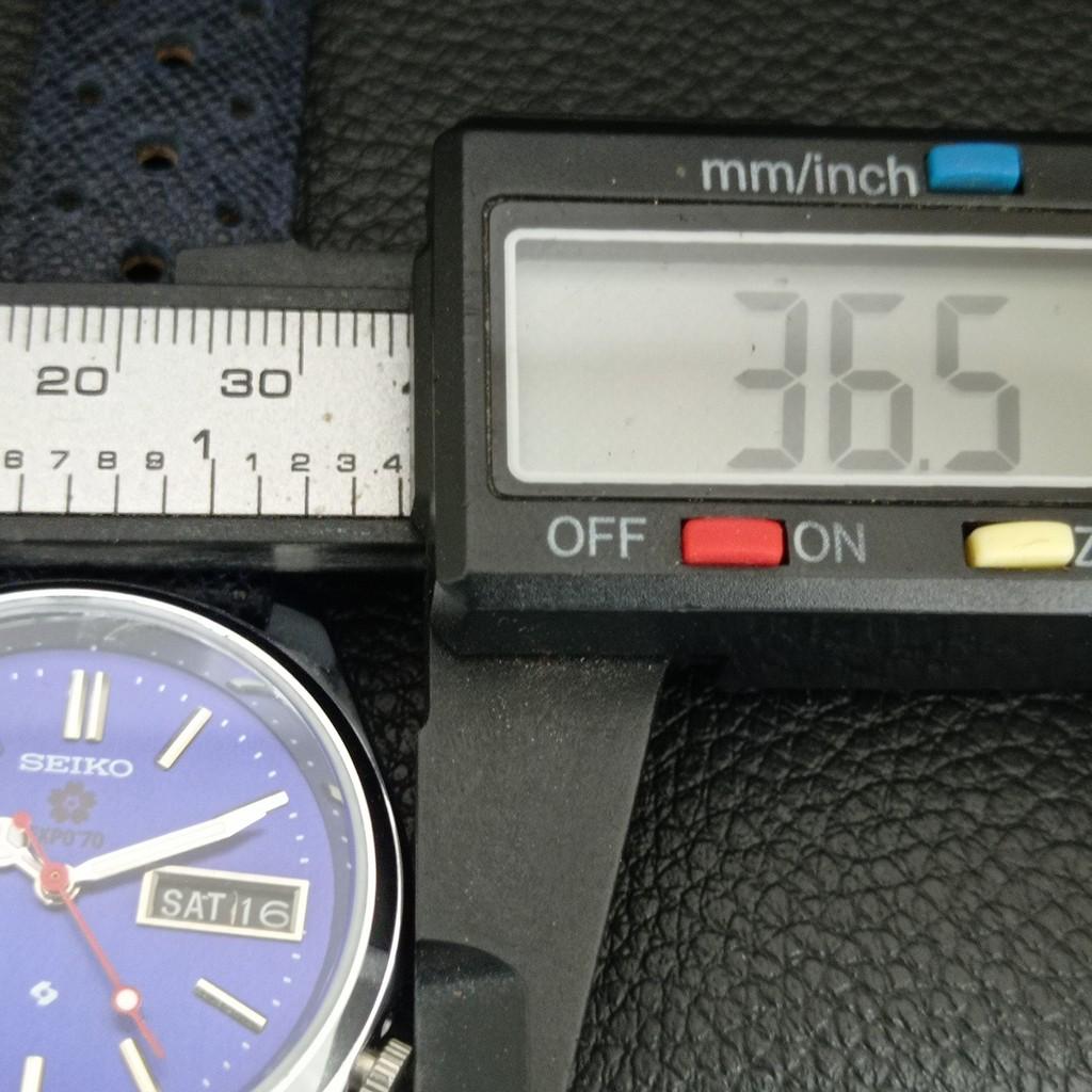 VINTAGE REFURBISHED SEIKO 5 AUTOMATIC 7009A JAPAN MENS BLUE DIAL WATCH A446701-1