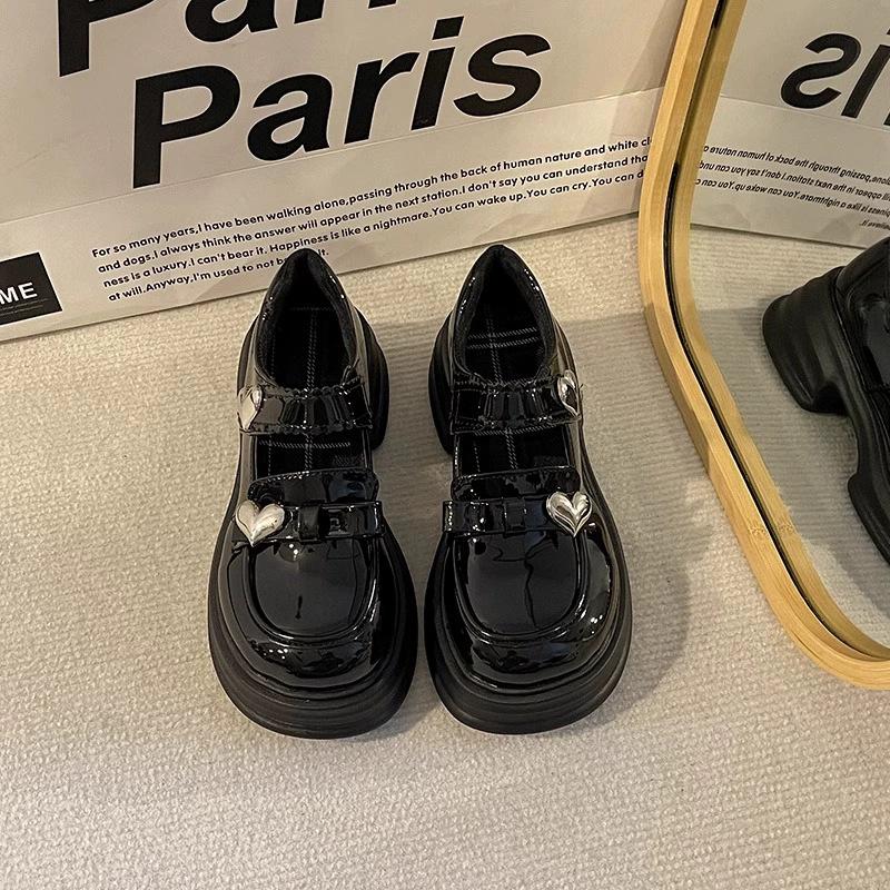Girls' small leather shoes 2025 spring and autumn new middle-aged and older children's soft-soled black princess shoes, little girl children's pe