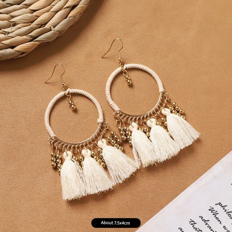 Ethnic Style Bohemia Feather Earrings White Long Style Fashion Retro Stylish Tassel Female Holiday Trip Shoot Earrings