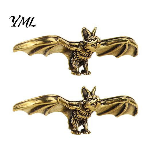 Durable Metal Animal Decor Brass Bat Figurines, Vintage Copper Flying Statue, Collectible Mini Miniature Sculpture Ornament, Desk Feng Shui for Office