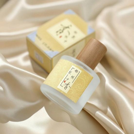 50ML Chinese Inspired Perfume Long-lasting Floral Fruity Woody Scent Body Perfume Fresh Daily Wear Chinese Aesthetic Fragrance Spray
