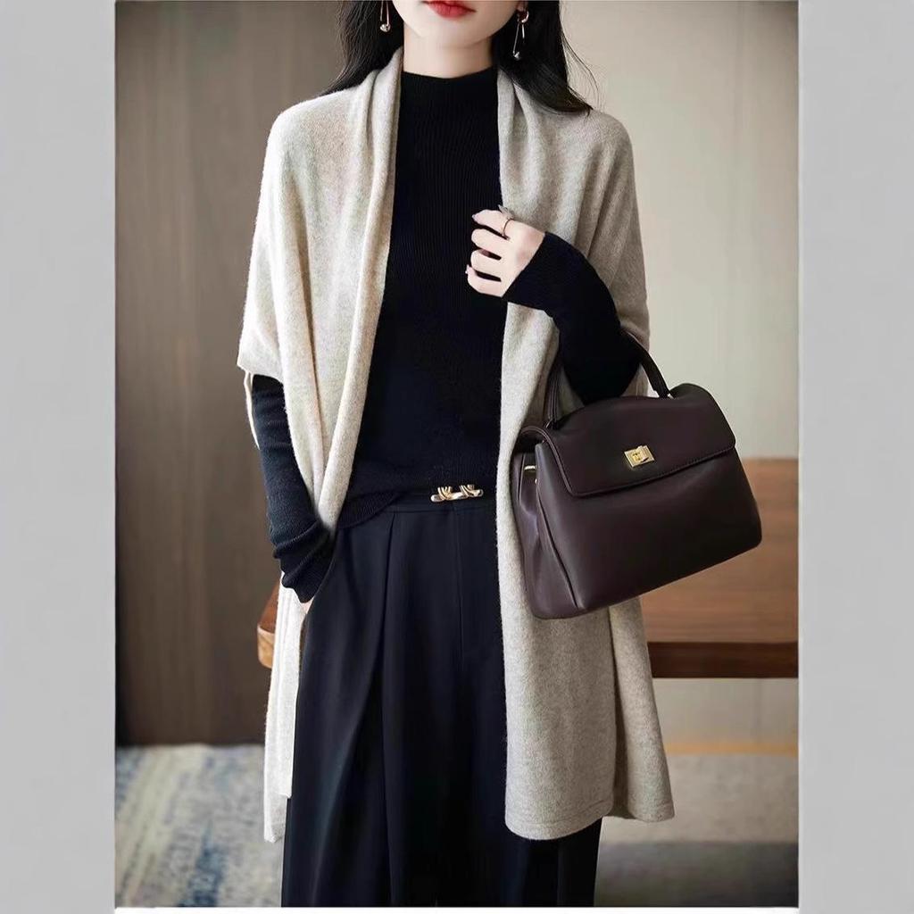 2025 Fall/Winter 100% Wool Batwing Sleeve Women's Knit Cardigan Sweater Shawl Coat