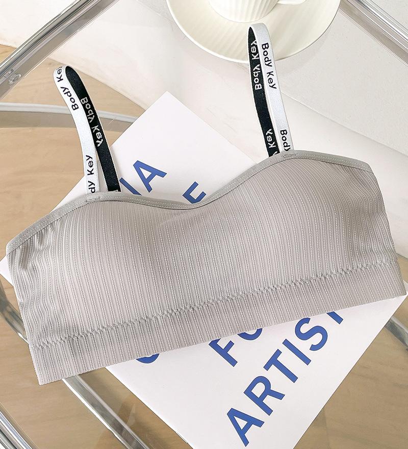 

модное летнее новое красивое нижнее белье для девочек, бесшовное облегающее грудь студенток, внутреннее нижнее белье с базовыми подтяжками, небольшой жилет без бюстгальтера со стальным кольцом One size fits all серый