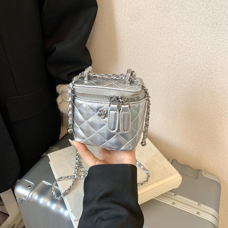 Chain bucket bag women's new fashion versatile casual high-end messenger bag box small square bag