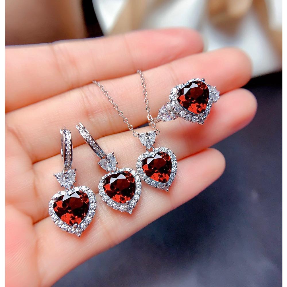 Faux Natural Swiss Topaz Blue Jewelry Set with Mozambique Garnet Earrings for Women