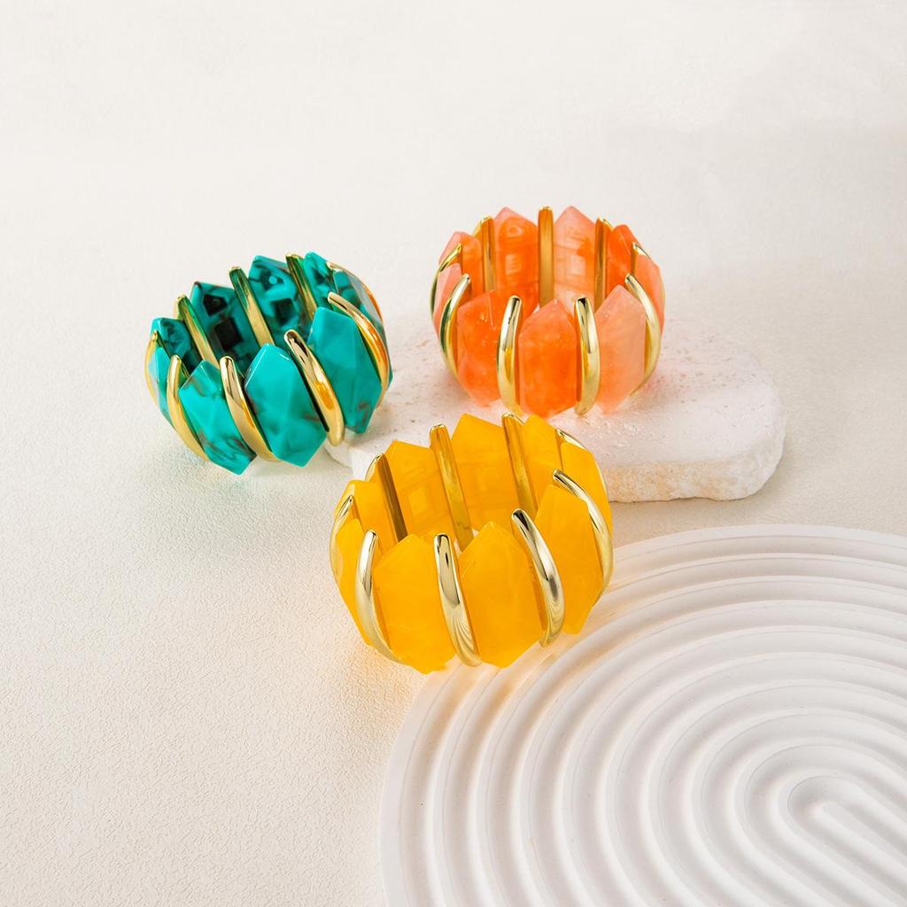 Yellow Retro Geometric Irregular Beaded Bracelet - Exaggerated Light Luxury Style Jewelry