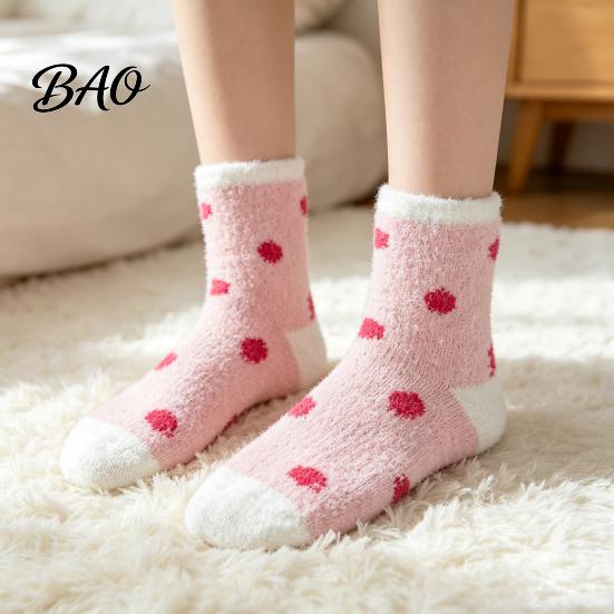 Non Slip Bedtime Socks 1 Pair Women Fuzzy for Valentine's Day, Warm Fluffy Coral Fleece Winter Slipper Socks, Fall Thick Sleeping Gift Holiday House