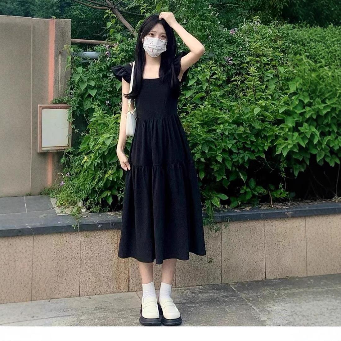 

Sleeveless suspender dress women s summer small black dress waist thin a word skirt French square collar small flying sleeve long dress XL чорний