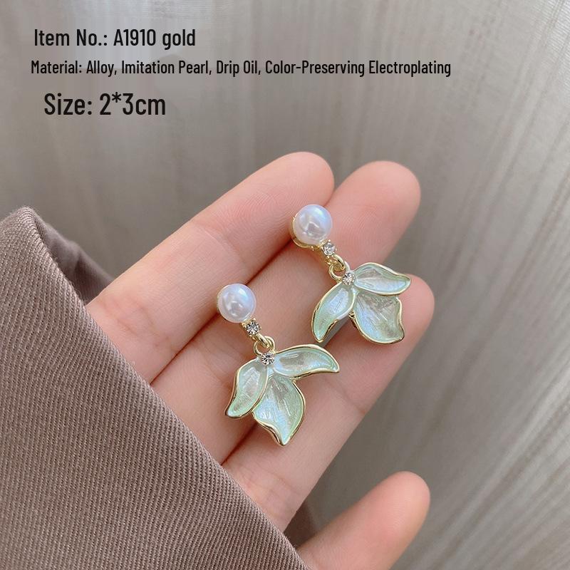 Elegant Imitation Pearl Stud Earrings – Luxury, Versatile Style for Women