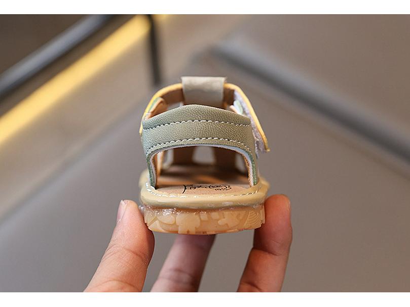 Infant Non-Slip Soft Sole Squeaky Sandals for Boys and Girls, Ages 0-3