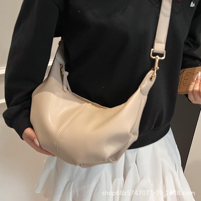 Premium texture soft leather bag female paint leather live broadcast explosion crossbody dumpling bag niche design single shoulder dumpling bag