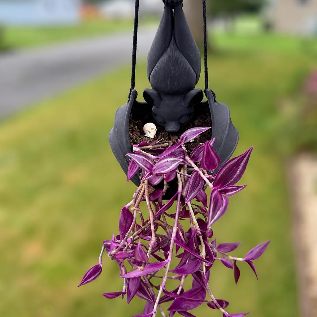 Cute Hanging Bat Flower Pot, Gothic Style Upside-Down Bat Planter, Hanging Planter for Succulents And Climbing Plants