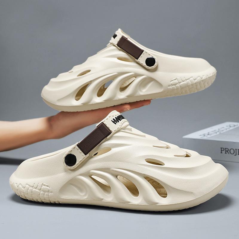 New Summer Outer Wear Thick-soled Stepping Shit Hole Shoes Men Driving Casual Non-slip Sandals Dual-purpose One-word Slippers