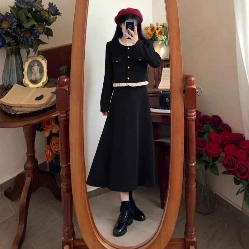 Xiaoxiangfeng suit dress autumn slim top large size red corduroy skirt